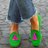 COMFORTABLE AND VIBRANT LOAFER