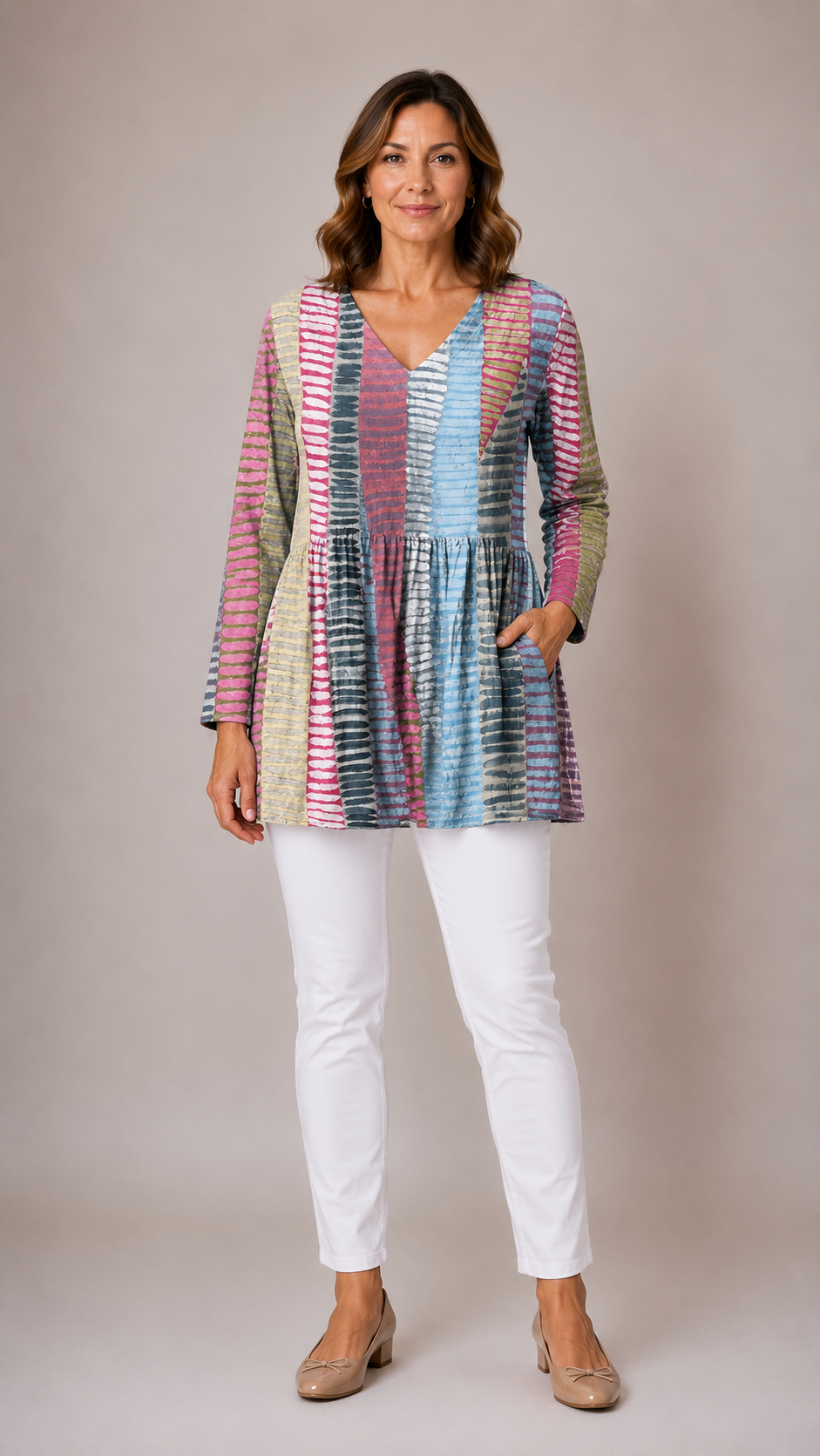 MULTICOLOUR LONG BLOUSE WITH V-NECK 4