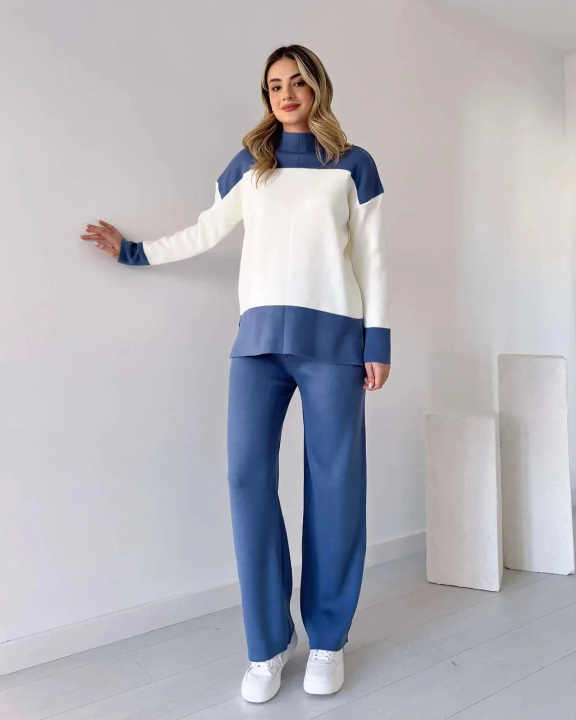 VERSATILE COMFORT TWO-PIECE SET