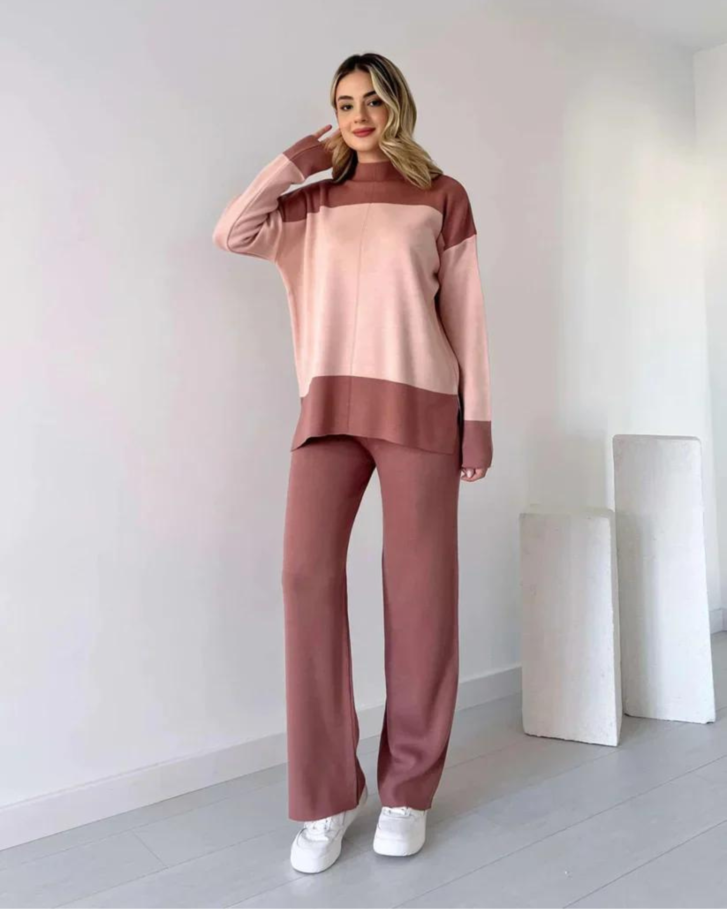 VERSATILE COMFORT TWO-PIECE SET