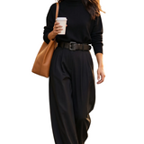 ALL-BLACK TURTLENECK LONG SLEEVE TOP & STRAIGHT-LEG PANTS