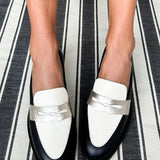 MODERN AND ELEGANT LOAFERS