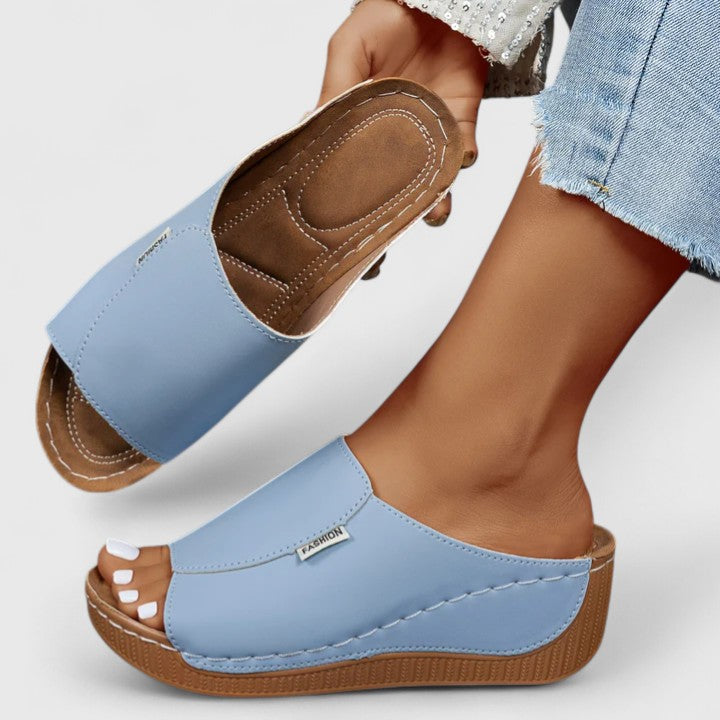 ORTHOPEDIC SANDALS 22