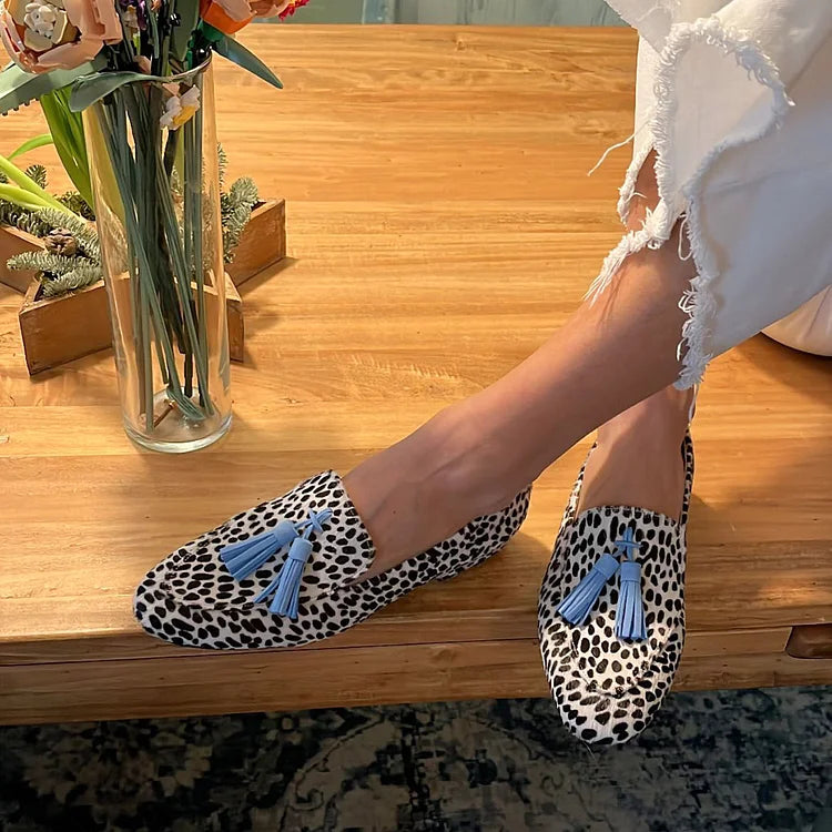 COMFORTABLE SAFARI LOAFERS