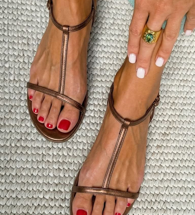GOLDEN SPRING SANDALS