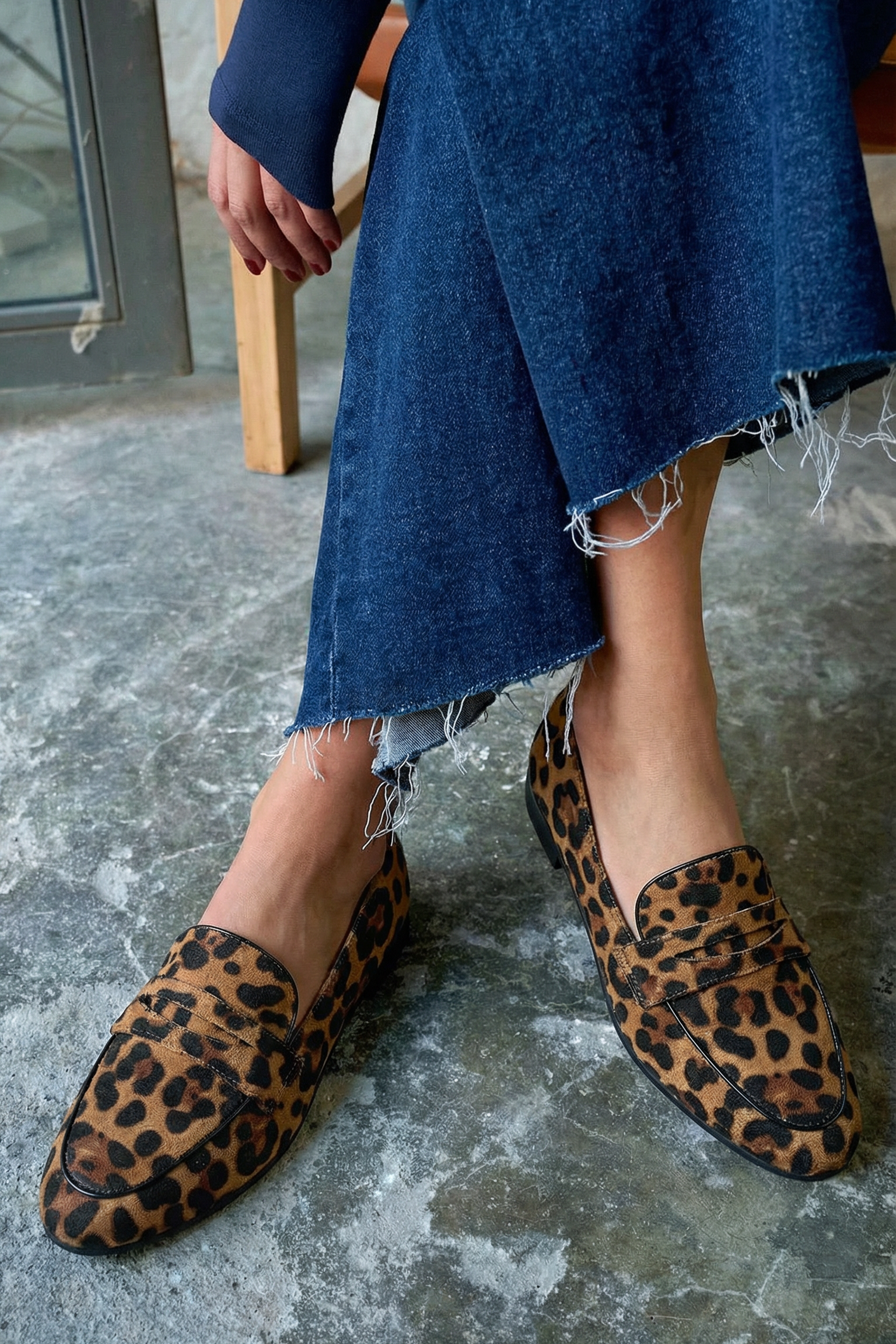 BOLD LEOPARD SHOES