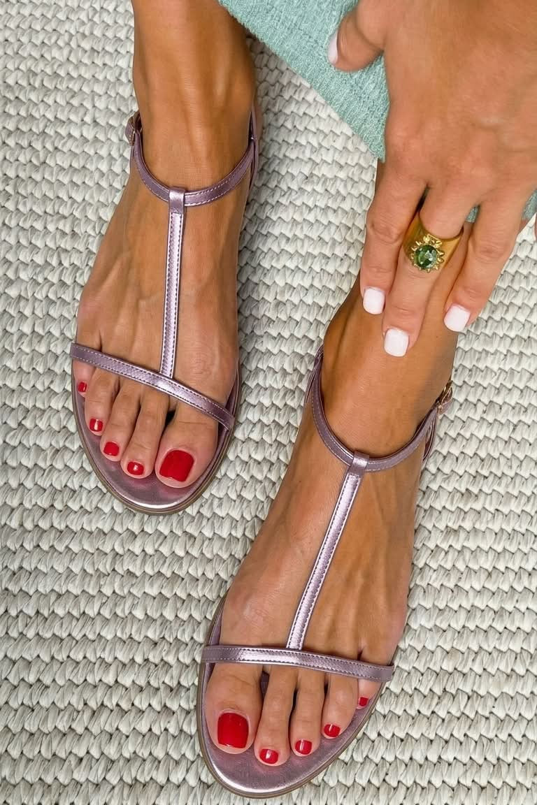 GOLDEN SPRING SANDALS