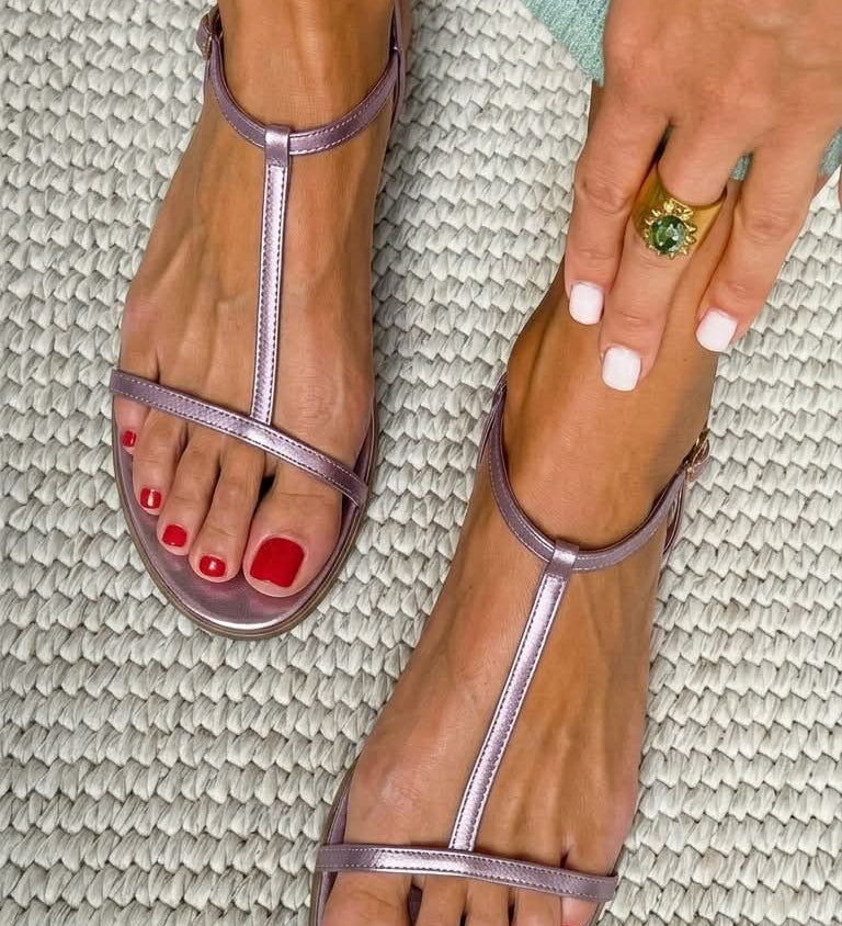 GOLDEN SPRING SANDALS