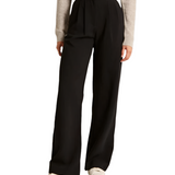 ELEGANT WIDE-LEG TROUSERS