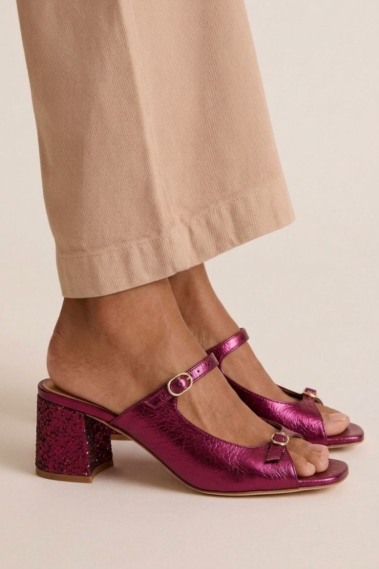 RIVIERA ELEGANT SANDALS