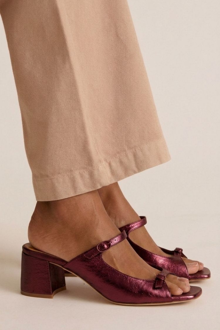 RIVIERA ELEGANT SANDALS