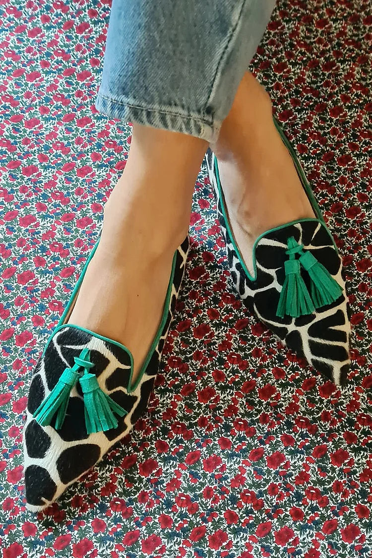 CLASSIC FRINGE LOAFER