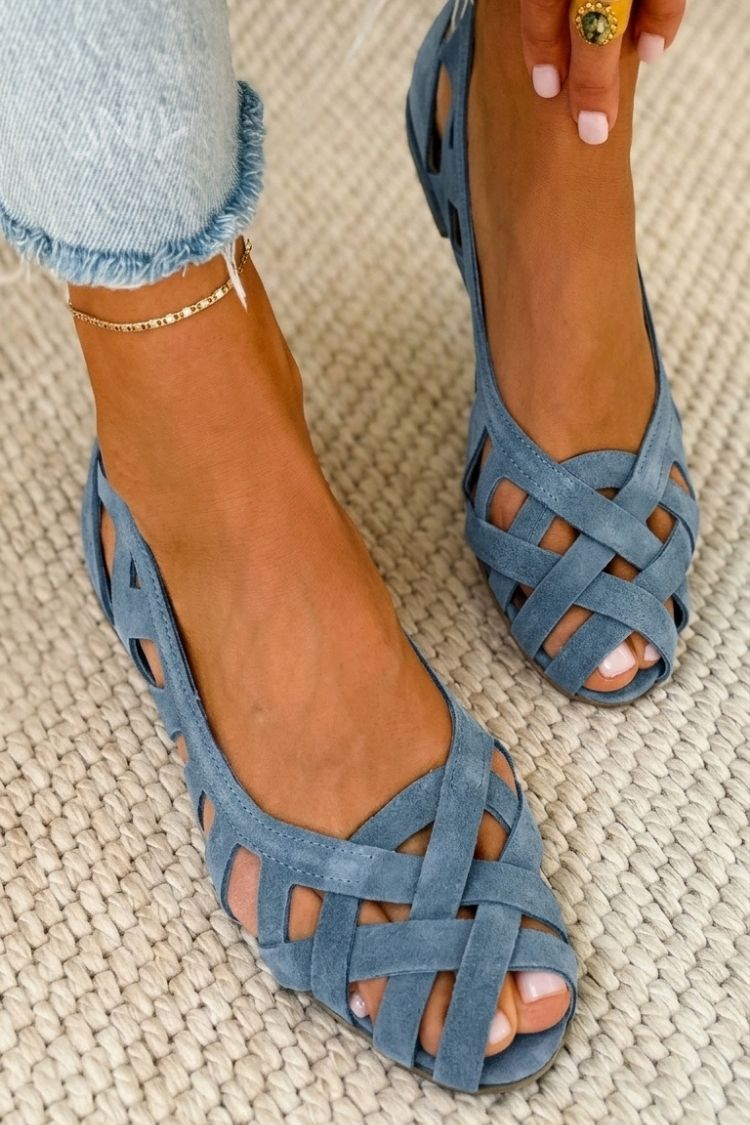BRAIDED SUMMER SANDALS