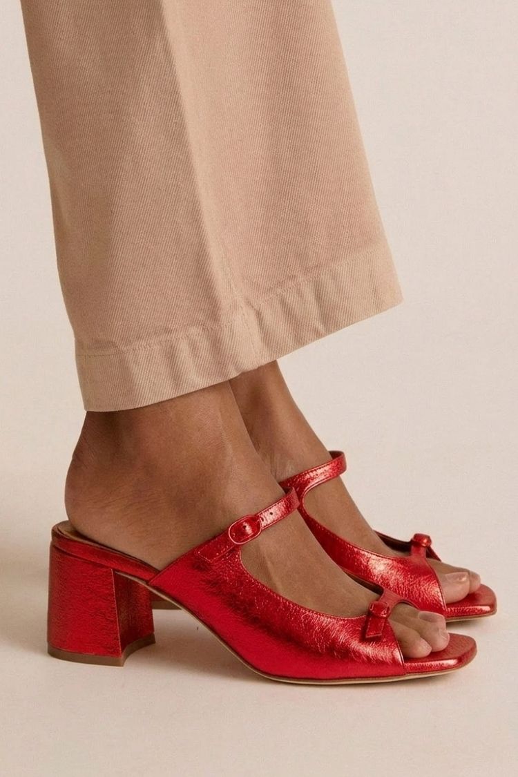 RIVIERA ELEGANT SANDALS