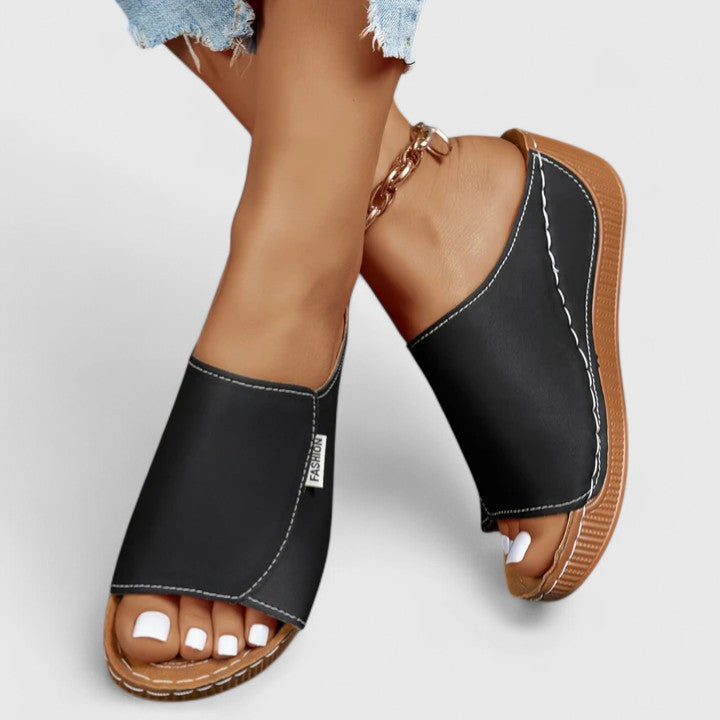 ORTHOPEDIC SANDALS 22