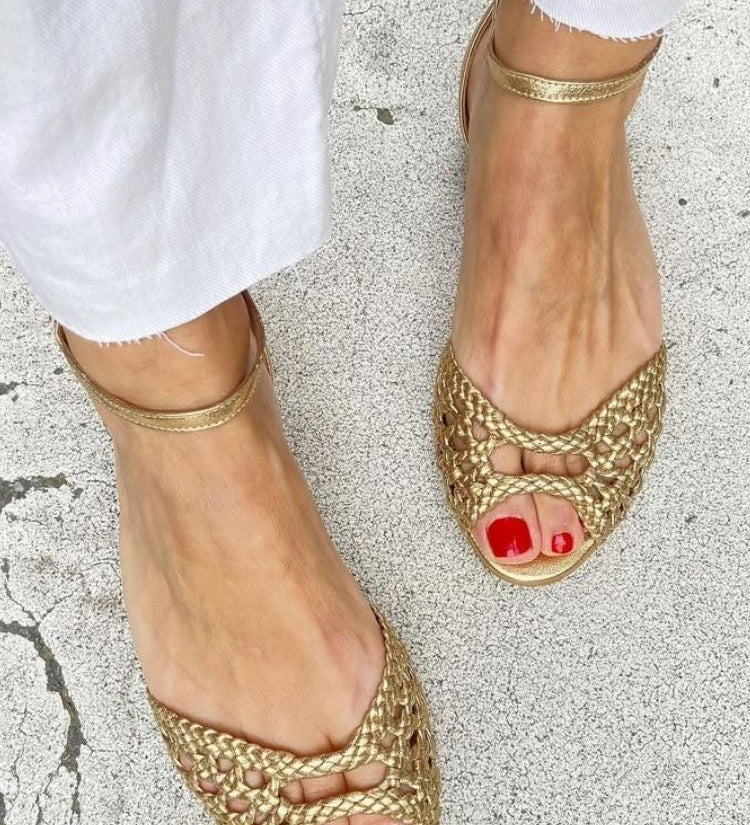 GOLDEN BRAIDED SANDALS