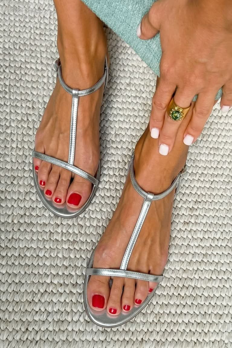 GOLDEN SPRING SANDALS