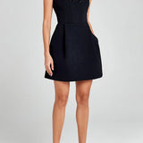 FEMININE MINI DRESS WITH FLORAL APPLIQUÉS