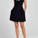 FEMININE MINI DRESS WITH FLORAL APPLIQUÉS
