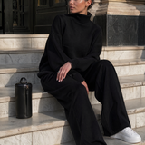 KNITTED LOUNGE SET WITH WIDE-LEG PANTS