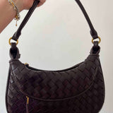 CONVERTIBLE WOVEN SHOULDER BAG