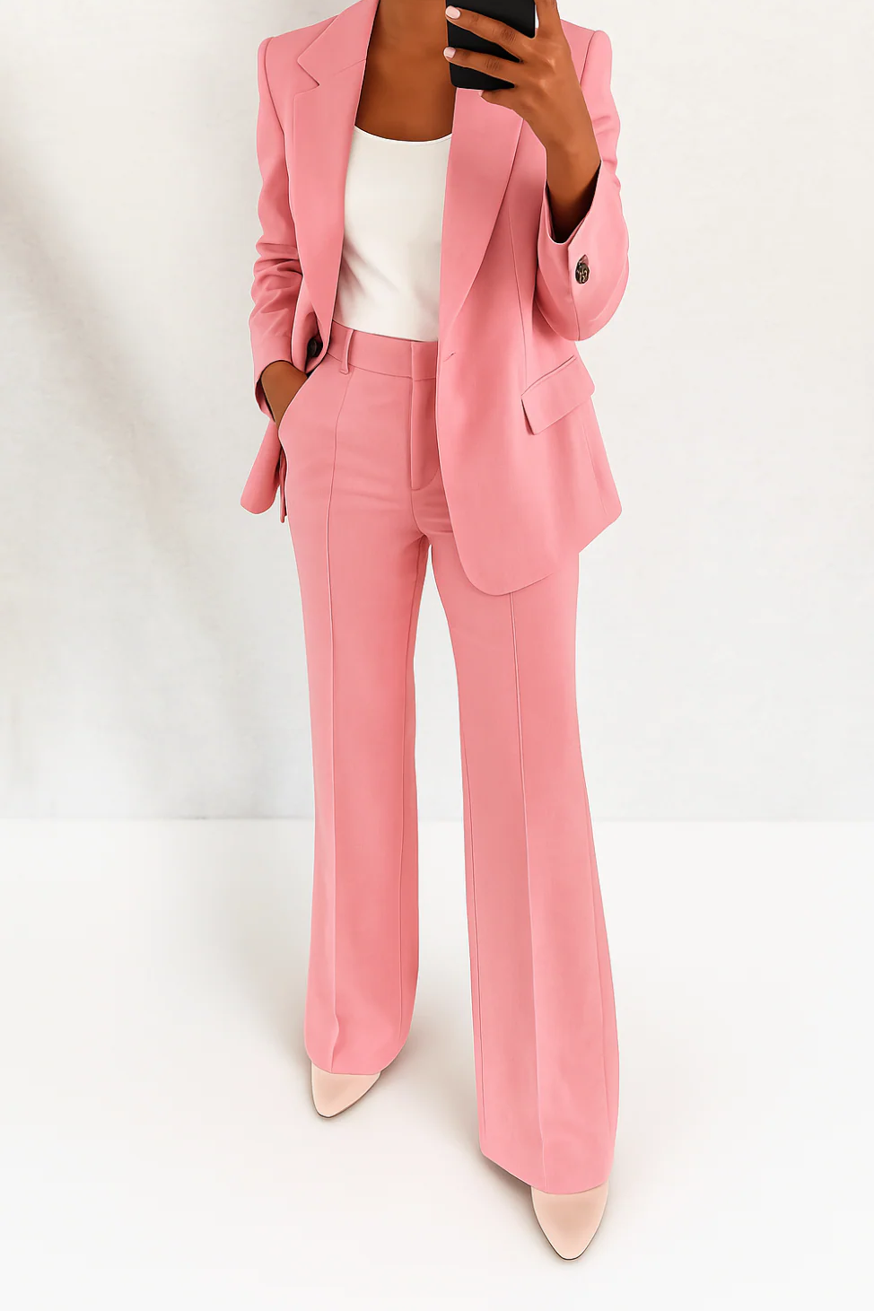 Abito da donna due pezzi elegante e versatile per ogni occasione