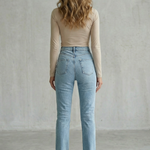 Avelisse – Cross waist detail – Straight leg jeans