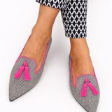 CHIC POINTED-TOE LOAFERS