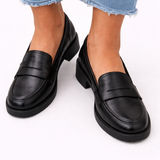 TIMELESS ELEGANCE SHOES