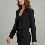 Domina – Chic cropped silhouette – Blazer
