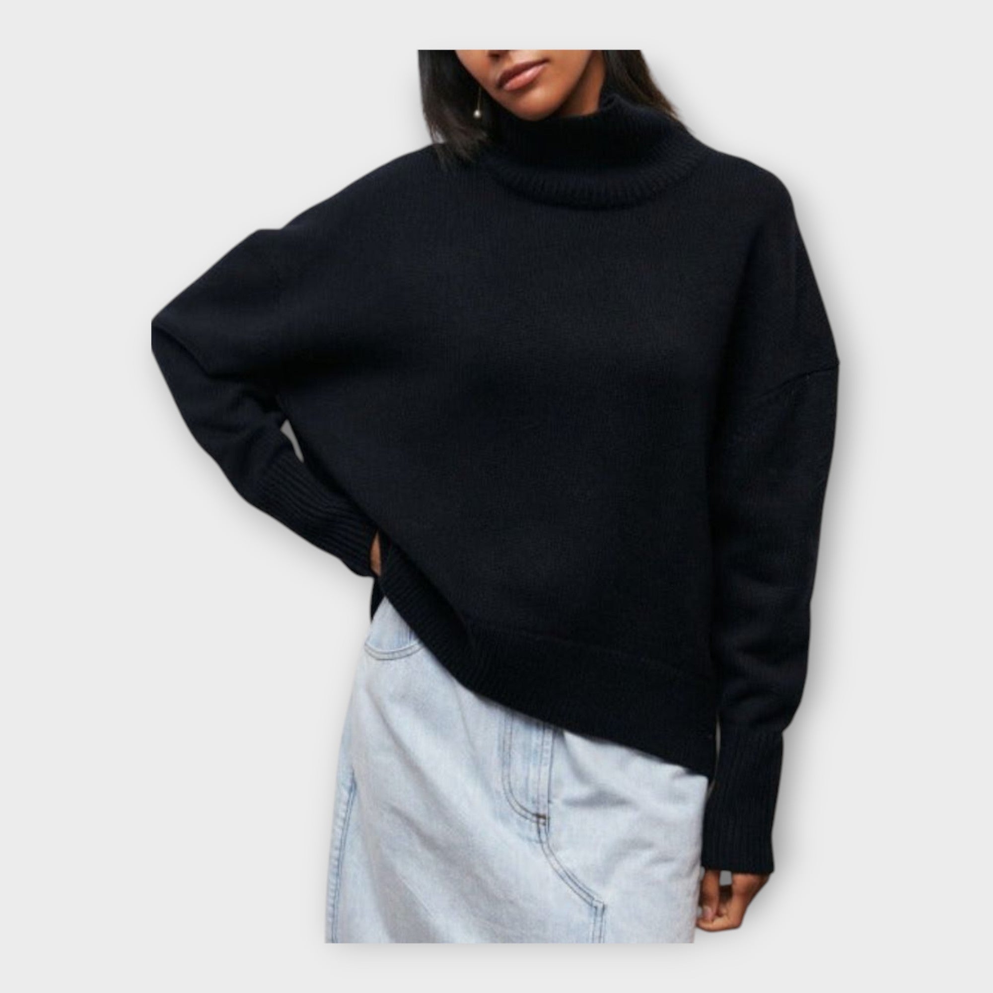 HIGH-NECK KNIT SWEATER