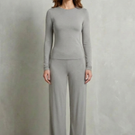 Élan – Sleek Simplicity – Pure Color Wide-Leg Pants Suit