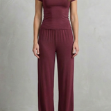 Élan – Sleek Simplicity – Pure Color Wide-Leg Pants Suit