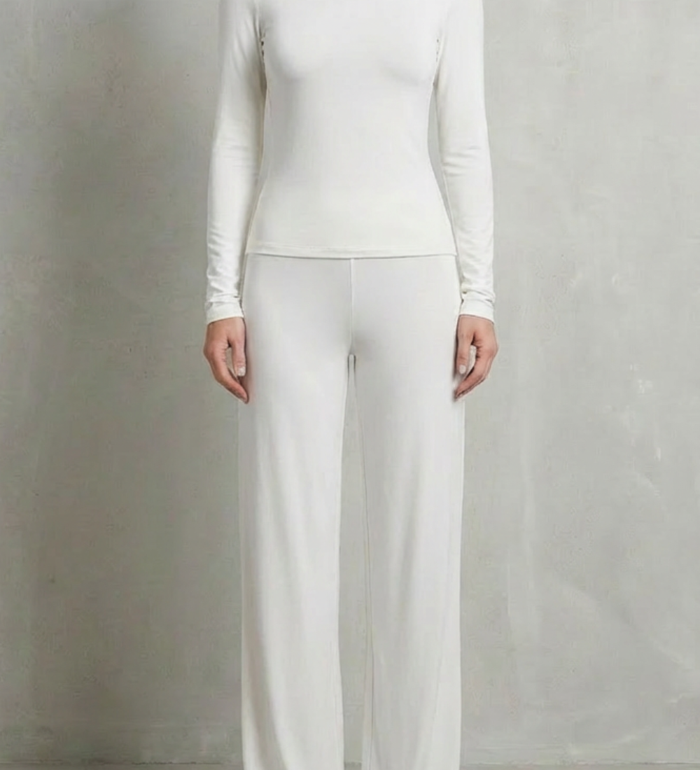 Élan – Sleek Simplicity – Pure Color Wide-Leg Pants Suit