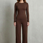 Élan – Sleek Simplicity – Pure Color Wide-Leg Pants Suit