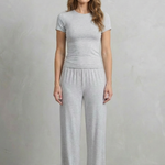 Élan – Sleek Simplicity – Pure Color Wide-Leg Pants Suit