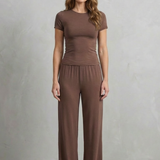 Élan – Sleek Simplicity – Pure Color Wide-Leg Pants Suit