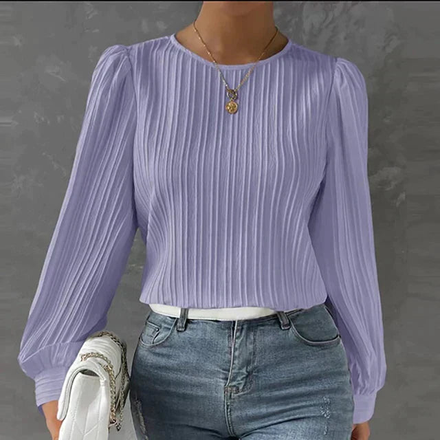 STYLISH AND MULTIFUNCTIONAL BLOUSE