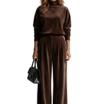 Élianne – Luxe Velour Elegance – Two-Piece Lounge Set