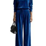 Élianne – Luxe Velour Elegance – Two-Piece Lounge Set