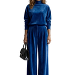 Élianne – Luxe Velour Elegance – Two-Piece Lounge Set