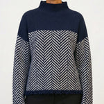 Julie - Structured Comfort for Cold Days