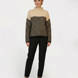 Julie - Structured Comfort for Cold Days