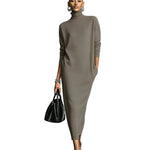 Women's Elegant Black Knitted Turtleneck Long-sleeved Loose-fitting  Midi Dress With No Pockets MDA1974L7AN
