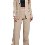 Ishie – Stripe detail – Sporty elegance set