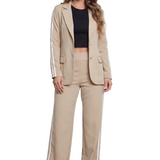 Ishie – Stripe detail – Sporty elegance set