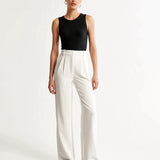 ELEGANT WIDE-LEG TROUSERS