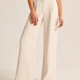 ELEGANT WIDE-LEG TROUSERS
