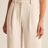 ELEGANT WIDE-LEG TROUSERS