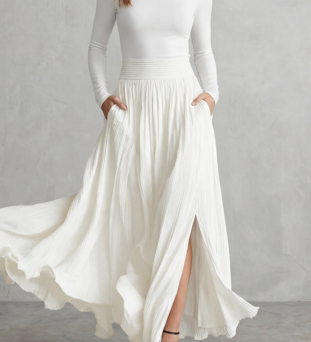 Neravelle – Pleated flow silhouette – Two-piece turtleneck set